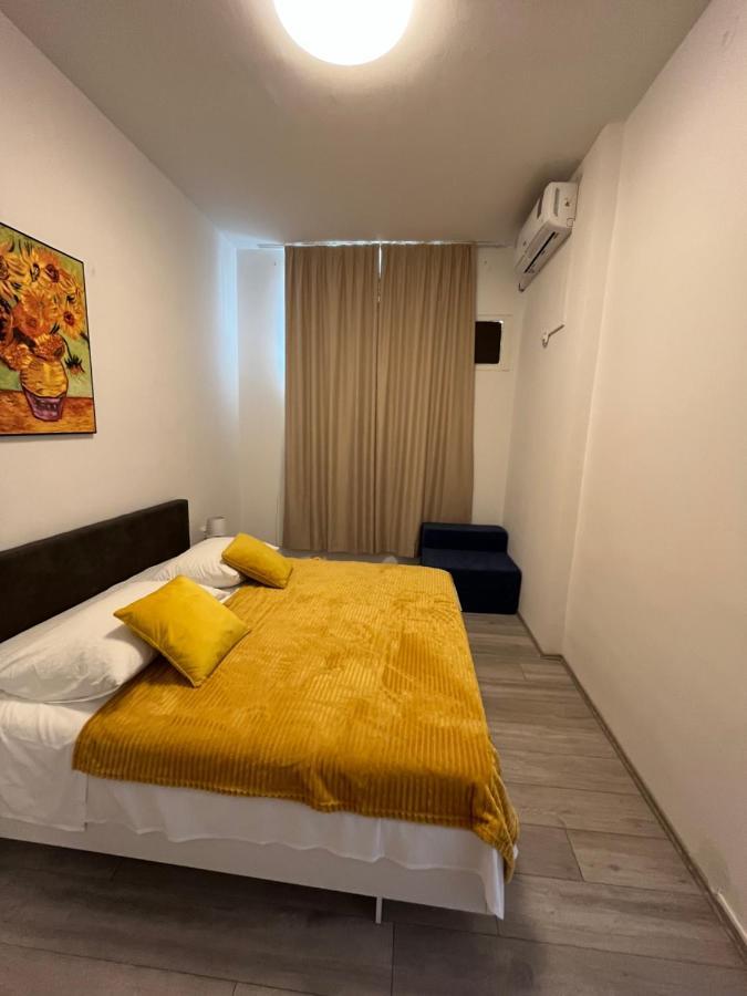 Apartment Kairos Trogir Bagian luar foto