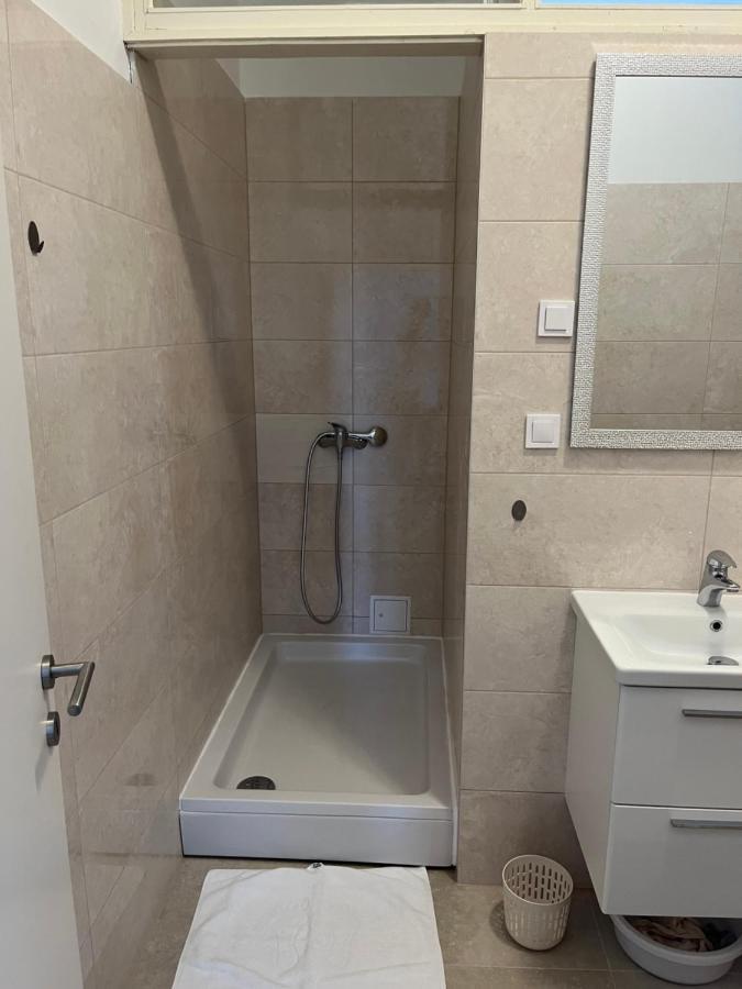 Apartment Kairos Trogir Bagian luar foto