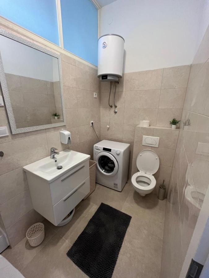 Apartment Kairos Trogir Bagian luar foto