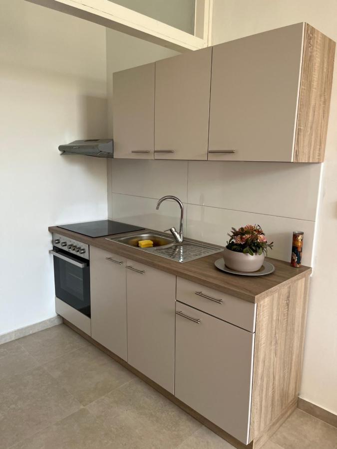 Apartment Kairos Trogir Bagian luar foto