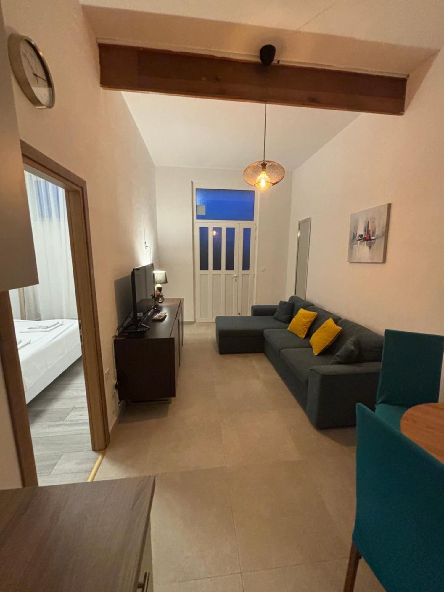 Apartment Kairos Trogir Bagian luar foto